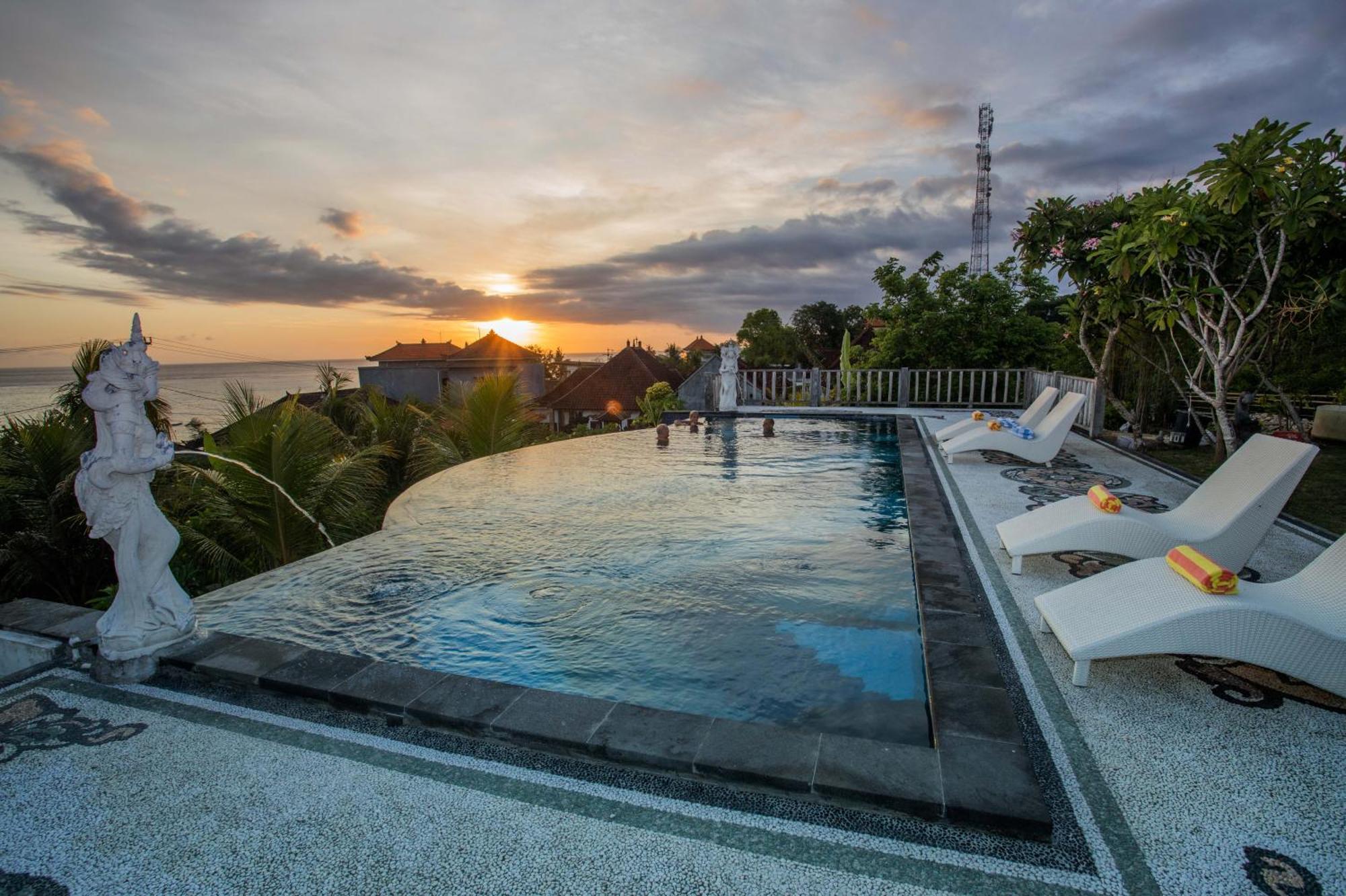Tawe Ocean Blue Villa Lembongan Exterior photo