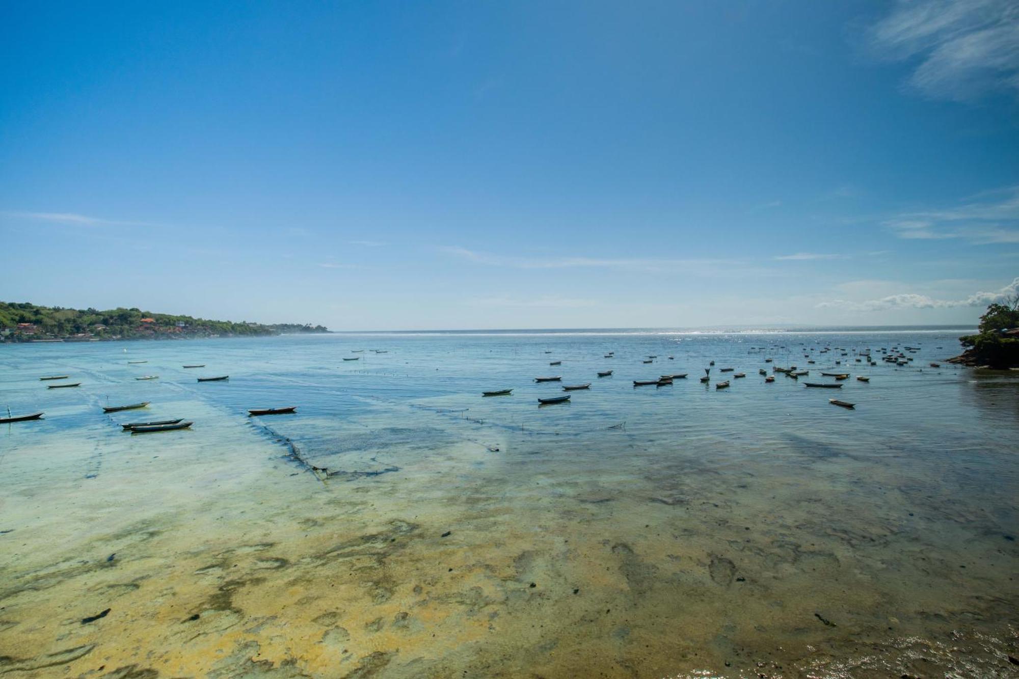 Tawe Ocean Blue Villa Lembongan Exterior photo