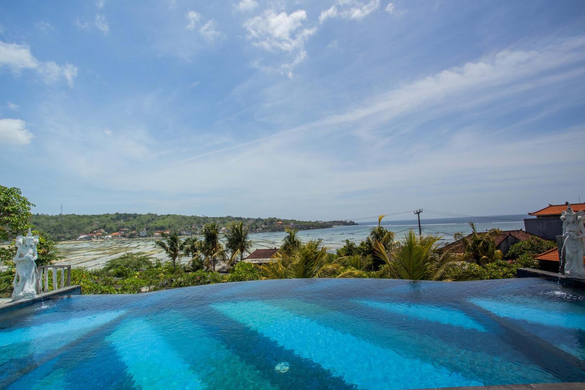 Tawe Ocean Blue Villa Lembongan Exterior photo