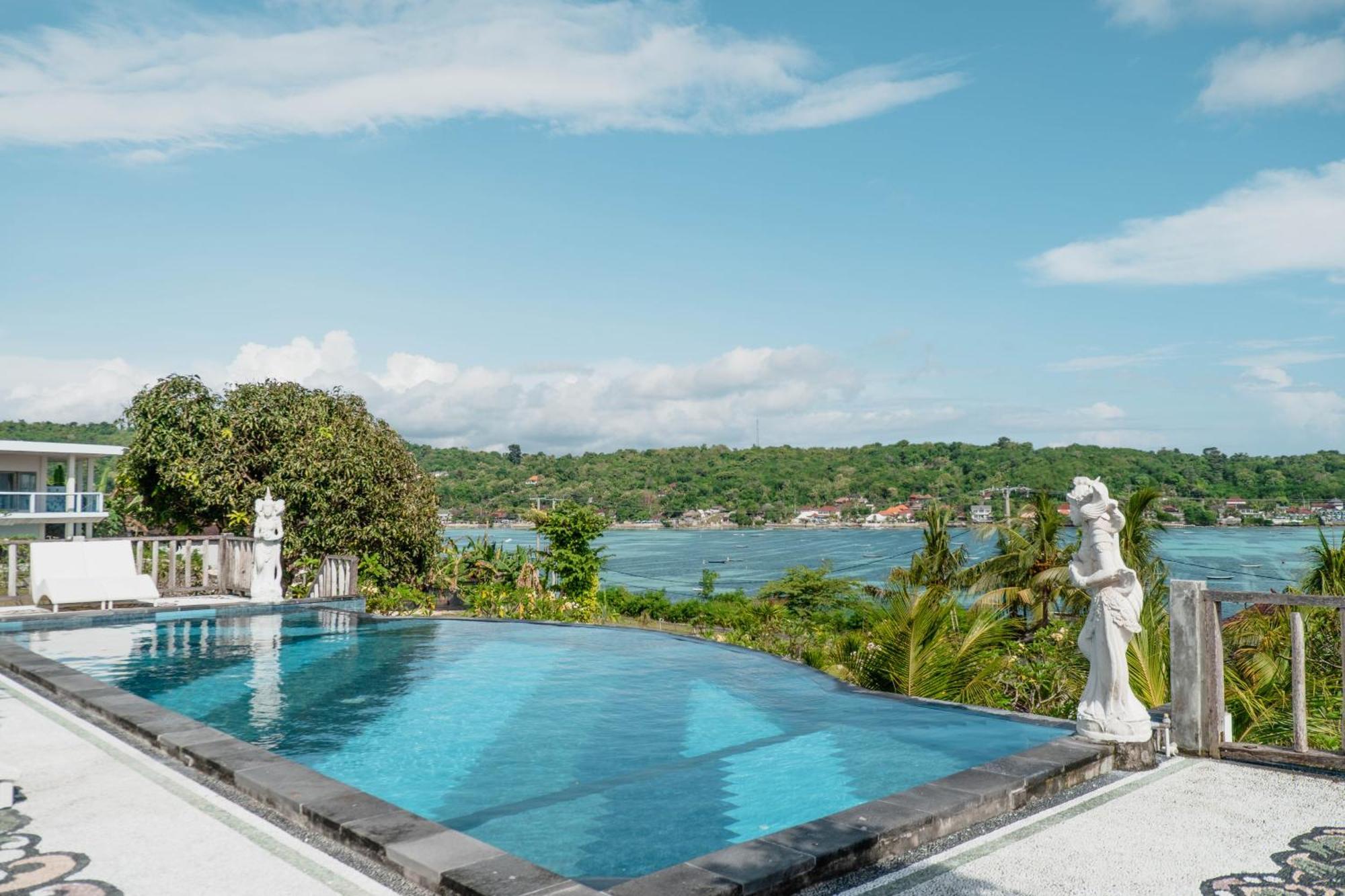 Tawe Ocean Blue Villa Lembongan Exterior photo