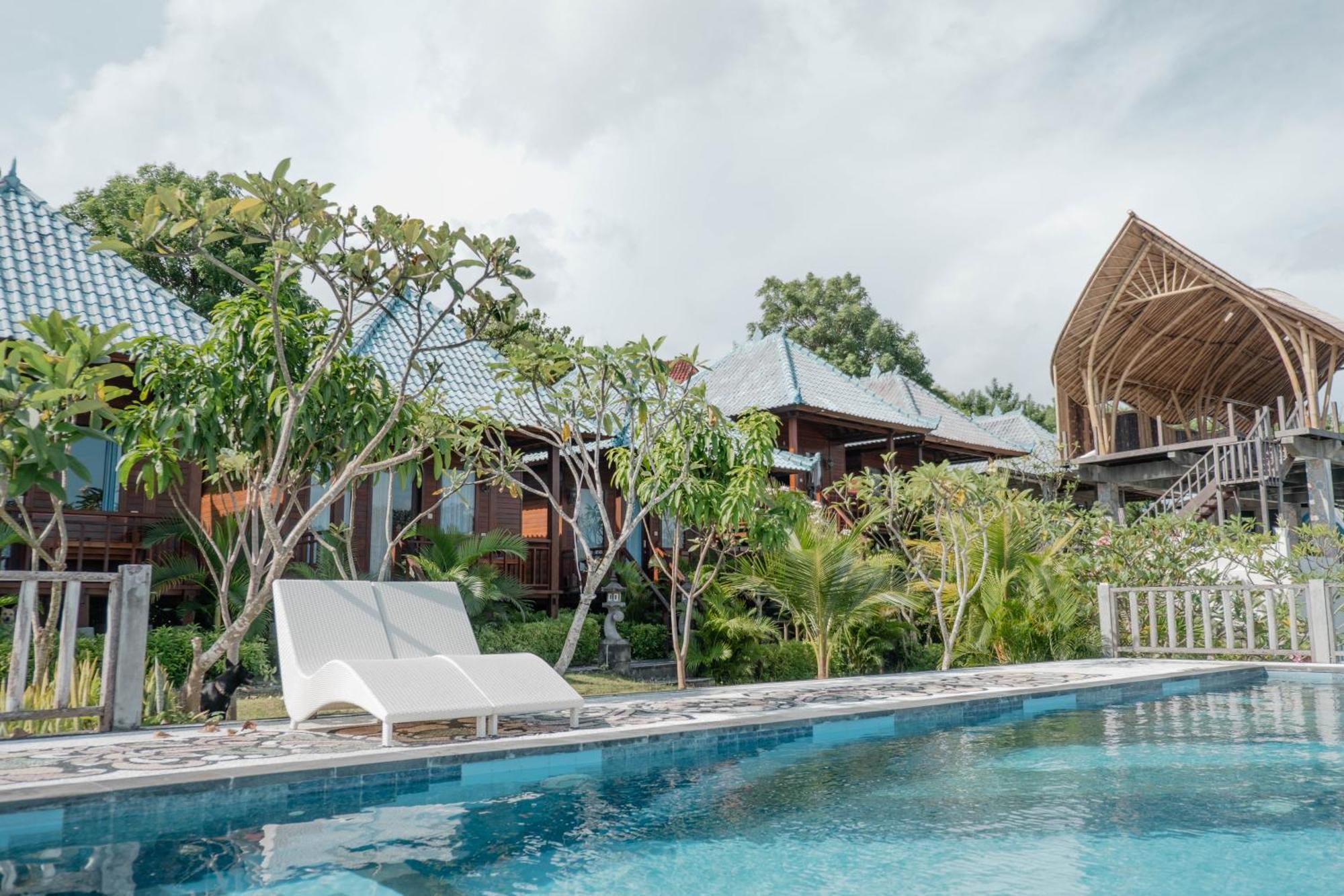 Tawe Ocean Blue Villa Lembongan Exterior photo
